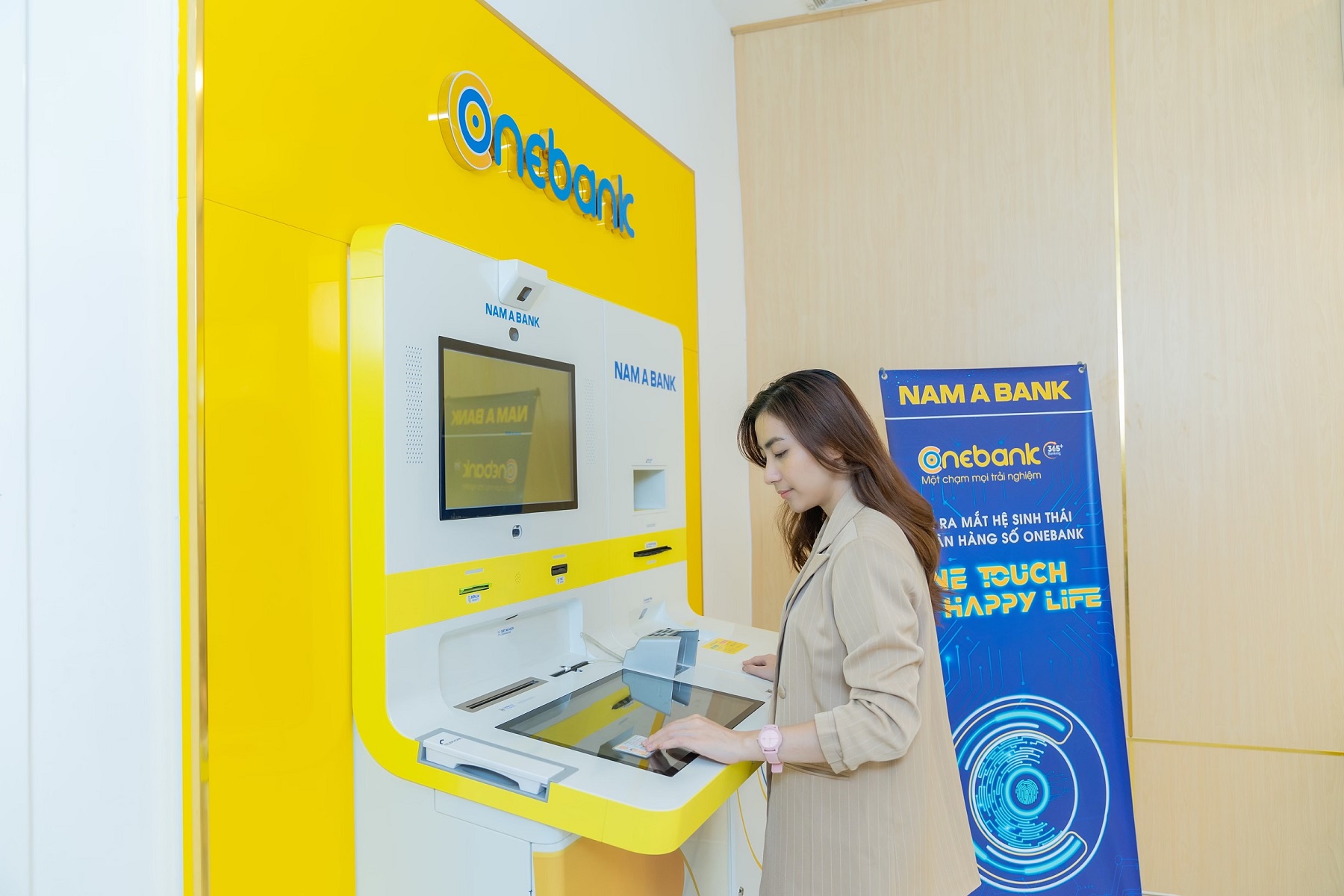 Nam A Bank đã triển khai gần 100 điểm ONEBANK trên toàn quốc.