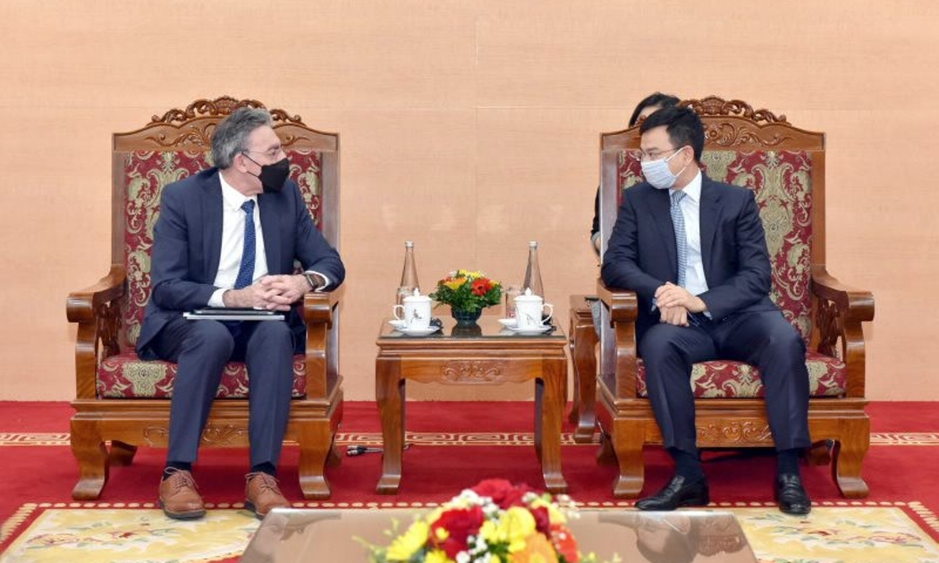 Phó Thống đốc Phạm Thanh Hà tiếp ông Zafer Mustafaoglu, Giám đốc Ban Tài chính, cạnh tranh và đổi mới khu vực Đông Á - Thái Bình Dương (WB)