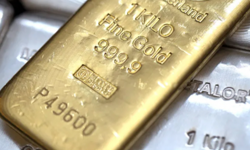 Giá vàng thế giới giảm, trong nước tăng mạnh