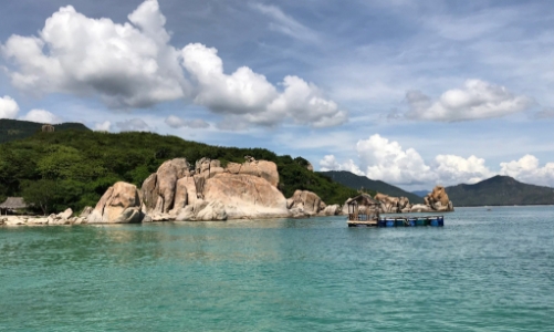 Không tổ chức các hoạt động du lịch tại đảo Bình Ba, Bình Hưng