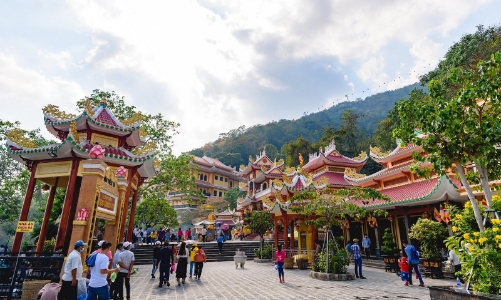 Công ty lữ hành: Náo nức đón khách nghỉ lễ, du lịch hè