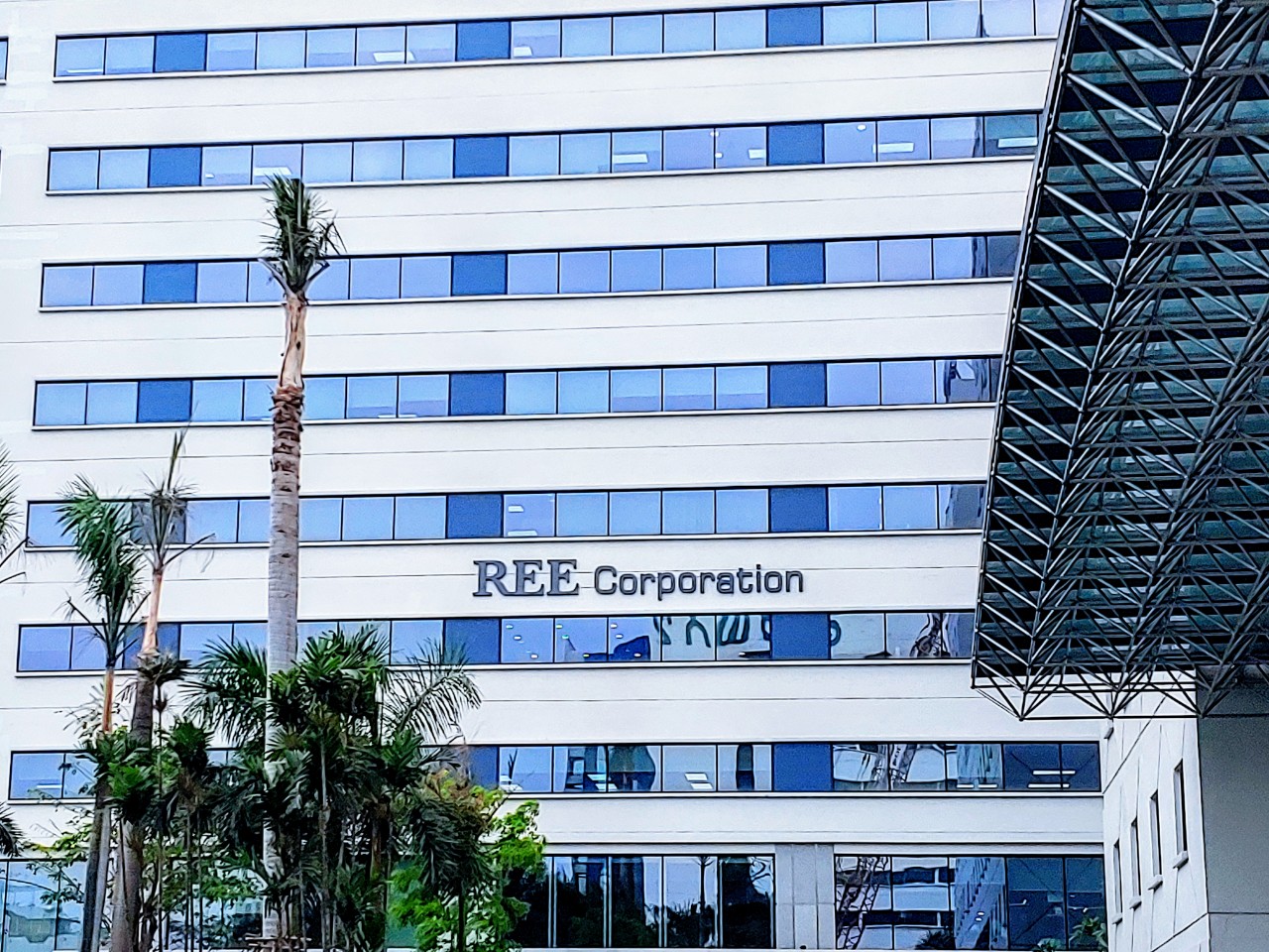 REE sẽ nâng mức độ sử dụng đòn bẩy tài chính để đầu tư vào lĩnh vực năng lượng tái tạo, nước sạch và bất động sản văn phòng cho thuê.