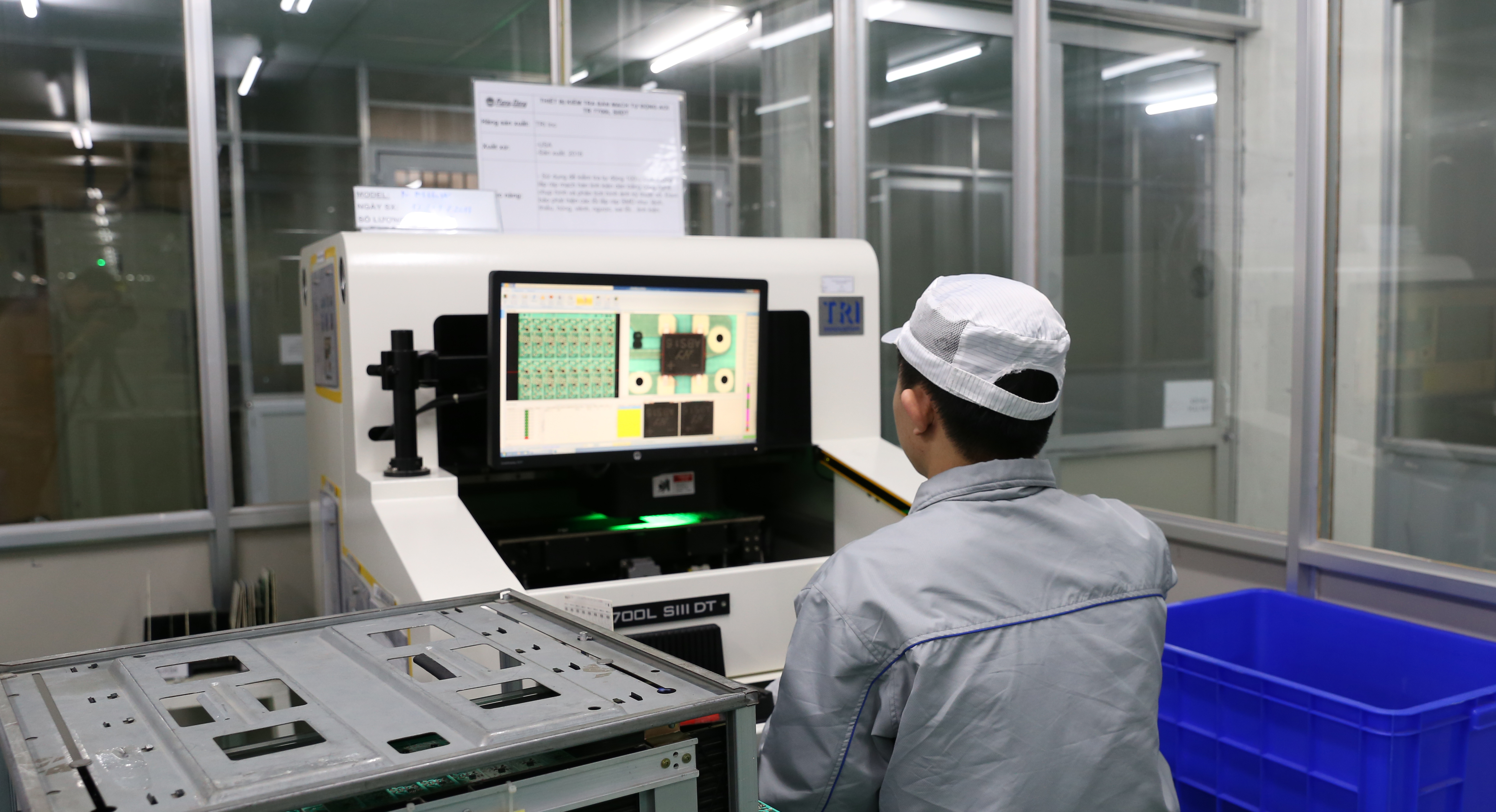 100% mạch in được đánh giá độ tin cậy (tổng thể mạch in, linh kiện, mối hàn) trên thiết bị quang học AOI.