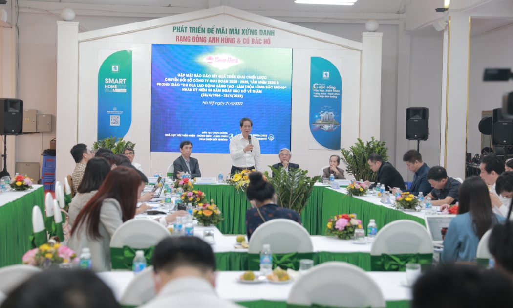 Gặp mặt báo cáo kết quả triển khai chiến lược chuyển đổ số công ty giai đoạn 2020-2025 ngày 21/4/2022.