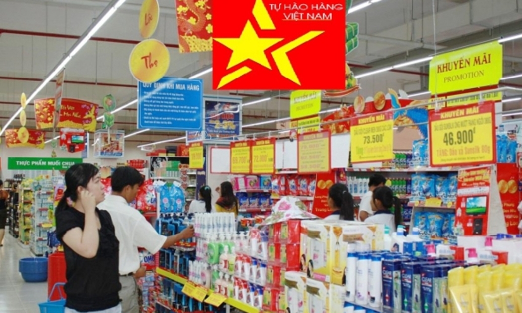 Hàng Việt trên kệ hệ thống phân phối.