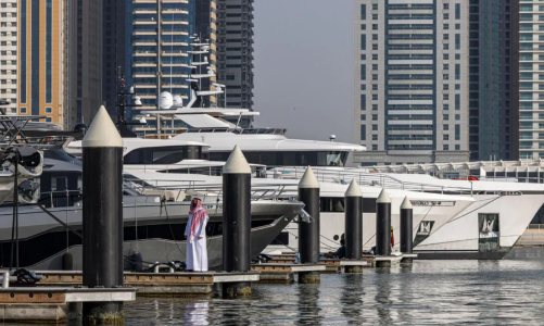 Bị cắt thu nhập, hoàng thân Saudi Arabia ồ ạt bán bất động sản, du thuyền