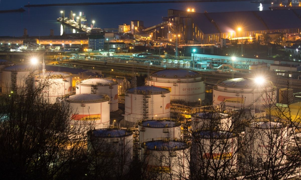 Rosneft là tập đoàn dầu mỏ quốc doanh lớn nhất tại Nga - Ảnh: AP