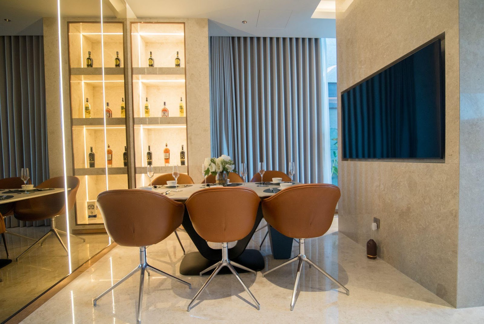 Căn hộ mẫu tiêu chuẩn quốc tế Regal Complex - một sản phẩm thuộc thương hiệu Regal Homes.