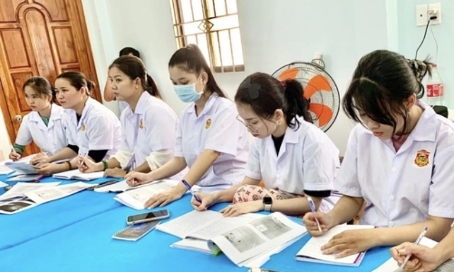 Kiến nghị dừng dạy chương trình THPT trong cơ sở giáo dục nghề nghiệp