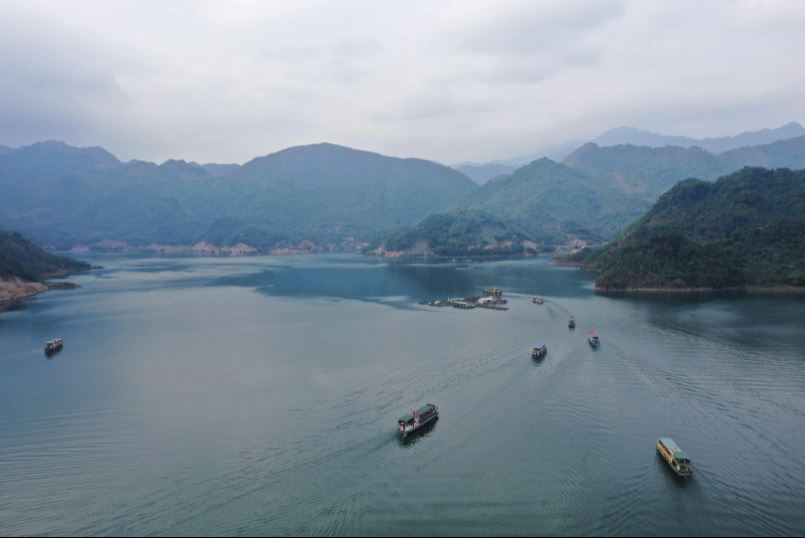 Hòa Bình trở thành một điểm đến du lịch hấp dẫn.
