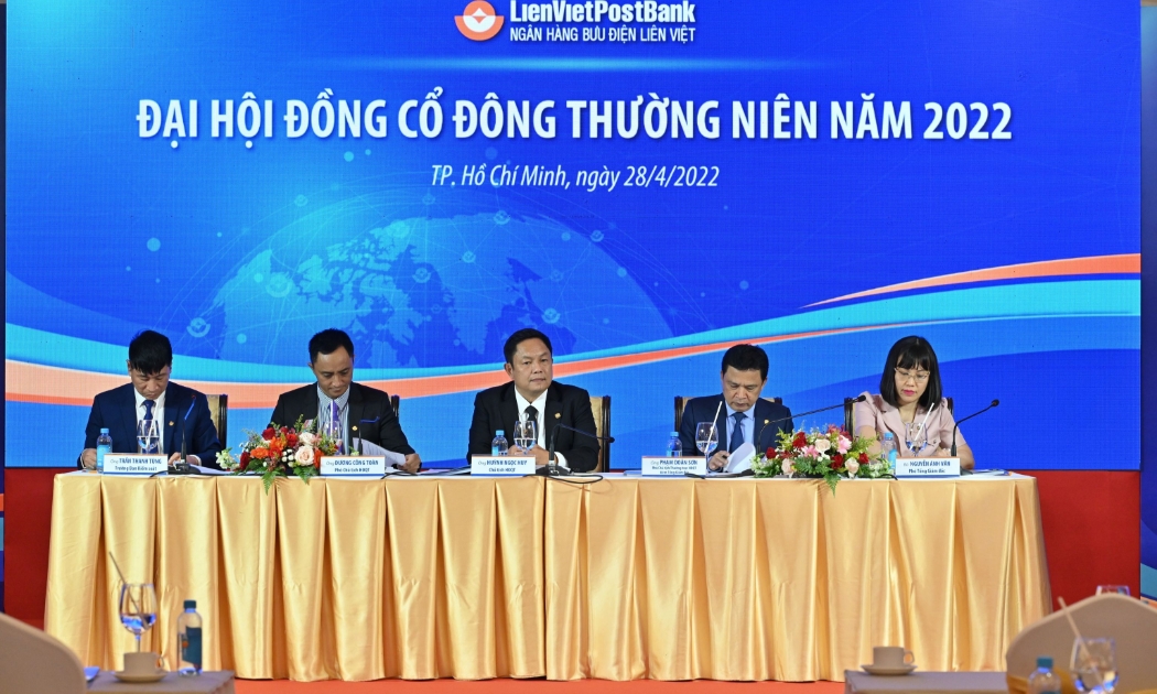 Lãi trước thuế năm 2022 của LienVietPostBank tăng trưởng khá cao 32% so năm 2021, ở múc 4.800 tỷ đồng.