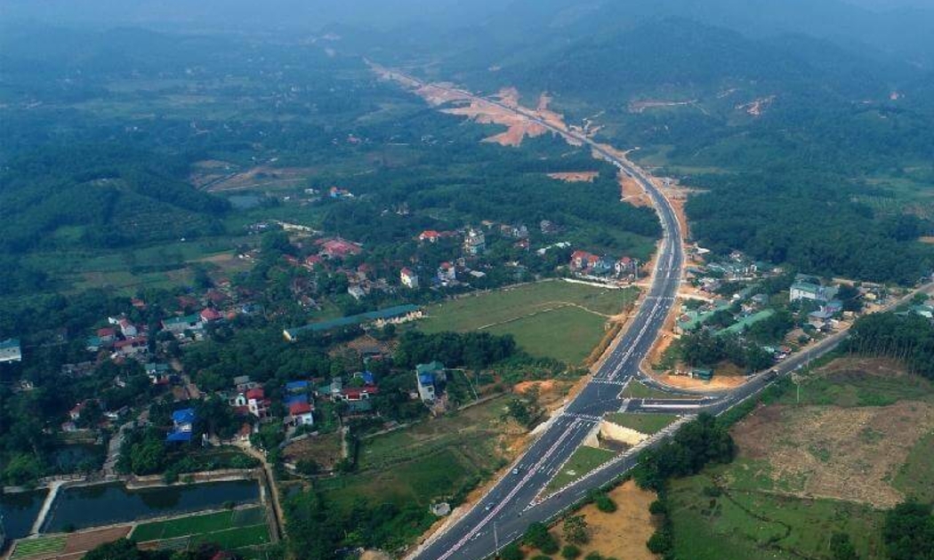 Hòa Bình đẩy mạnh hoàn thiện hạ tầng giao thông.