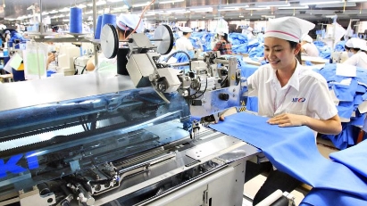 Decree on minimum wages to go to government