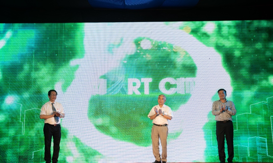 Lễ ra mắt Giải pháp Smart City chiếu sáng thông minh cho đường phố và Kiến trúc cảnh quan ngày 27/4/2022.