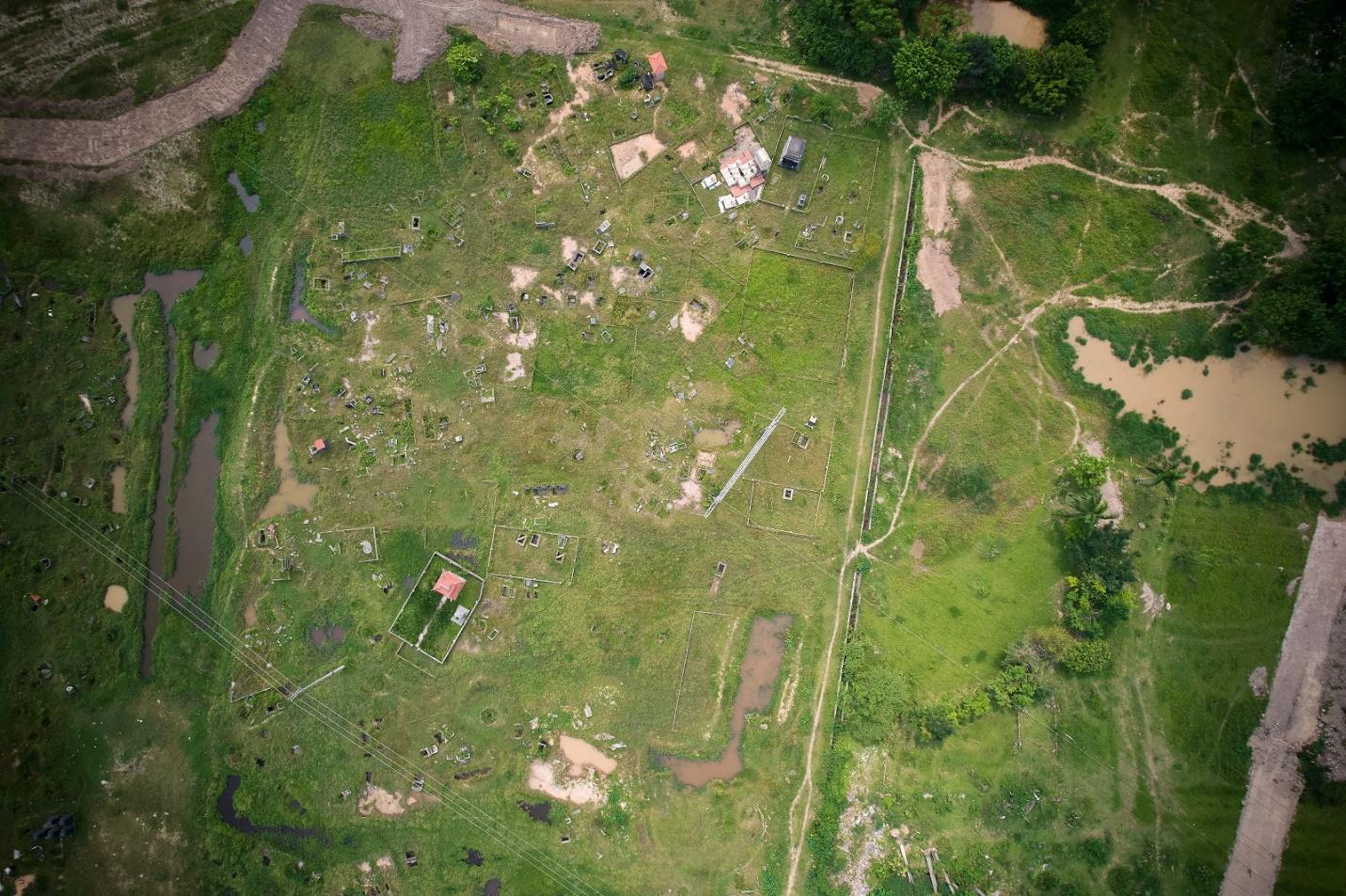 Chính quy&ecirc;̀n địa phương đang ph&ocirc;́i hợp với chủ đ&acirc;̀u tư đ&ecirc;̉ giải phóng mặt bằng 3% di&ecirc;̣n tích còn lại.