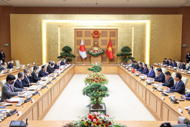 Thủ tướng Phạm Minh Chính và Thủ tướng Kishida Fumio dự hội đàm Việt - Nhật - Ảnh: VGP