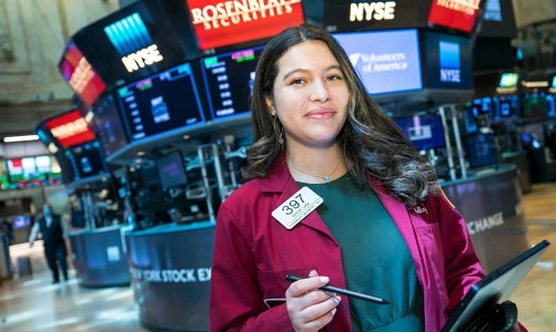 Chứng khoán Mỹ phục hồi mạnh, dầu thô tăng giá vì EU có thể cấm dầu Nga