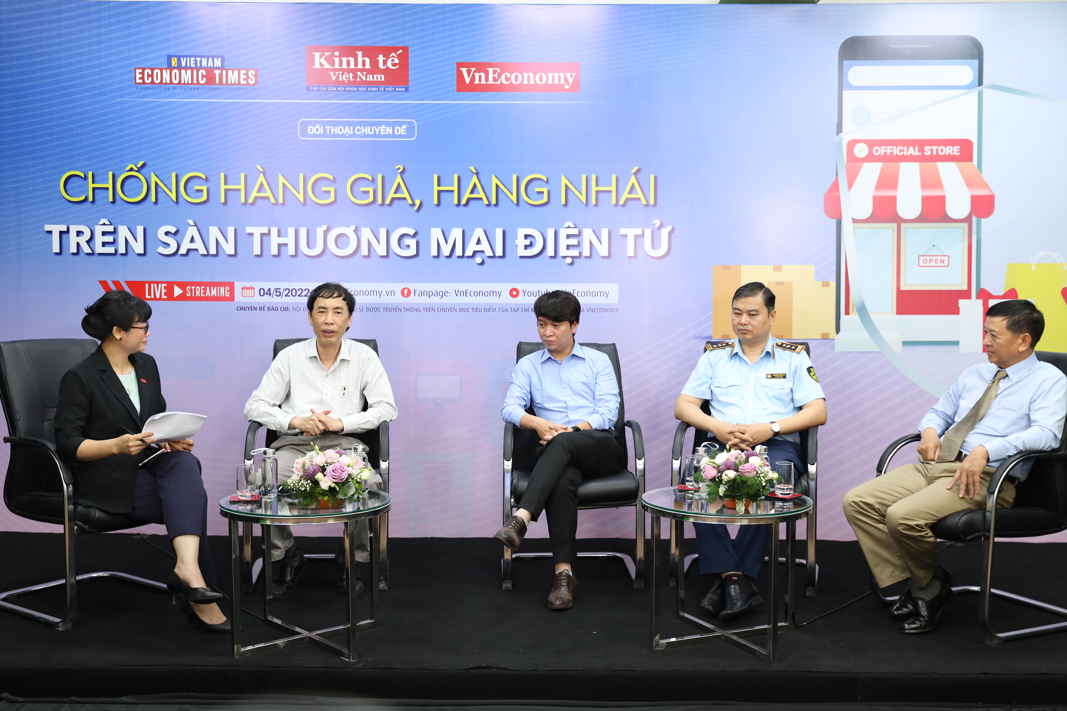 Toàn cảnh Đối thoại chuyên đề Chống hàng giả, hàng nhái ngày 4/5/2022- Ảnh: Chu Xuân Khoa