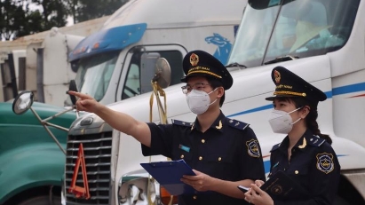 4M customs collections hit $5.9bln