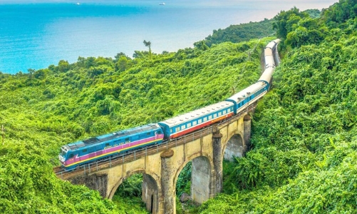 Ngành đường sắt giảm vé tàu 30%, kích cầu du lịch hè