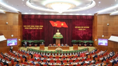 Party  General Secretary addresses 5th Plenum