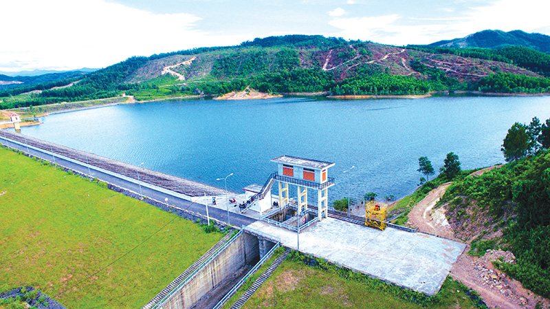 Công trình thủy lợi thường bị xâm phạm.