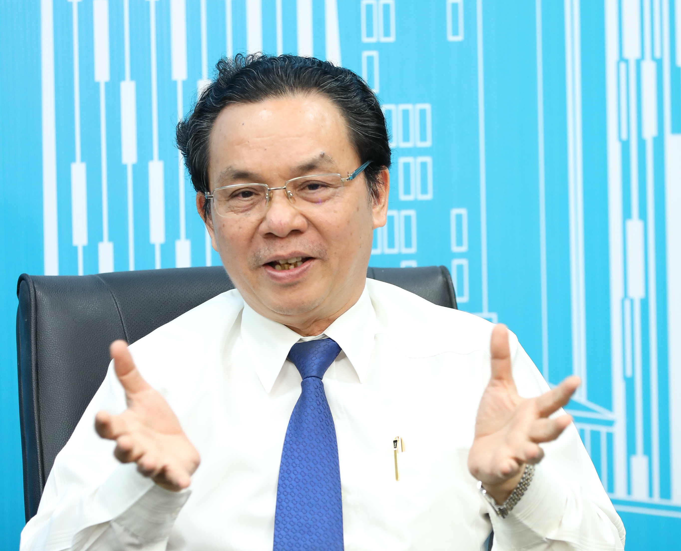 GS.TS Hoàng Văn Cường, Đại biểu Quốc hội, Ủy viên Ủy ban Tài chính – Ngân sách Quốc hội, Phó Hiệu trưởng trường Đại học Kinh tế Quốc dân