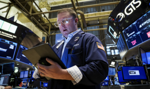 Chuyên gia: Thị trường chứng khoán toàn cầu còn chưa chạm đáy