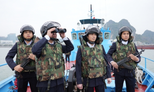 Doanh nghiệp đầu mối nhập khẩu xăng dầu và vật tư, thiết bị y tế phòng chống Covid-19 vào 