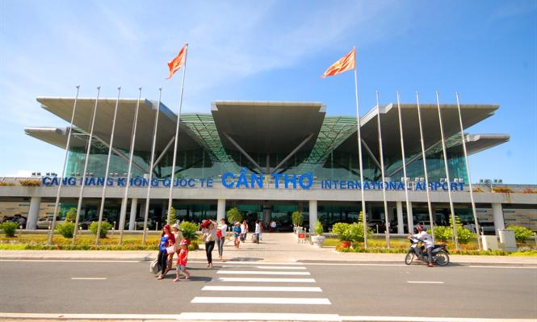 Cần Thơ là trung tâm kinh tế của khu vực Đồng bằng sông Cửu Long, tuy nhiên, vẫn vắng bóng nguồn khách lớn, thường xuyên, ổn định.