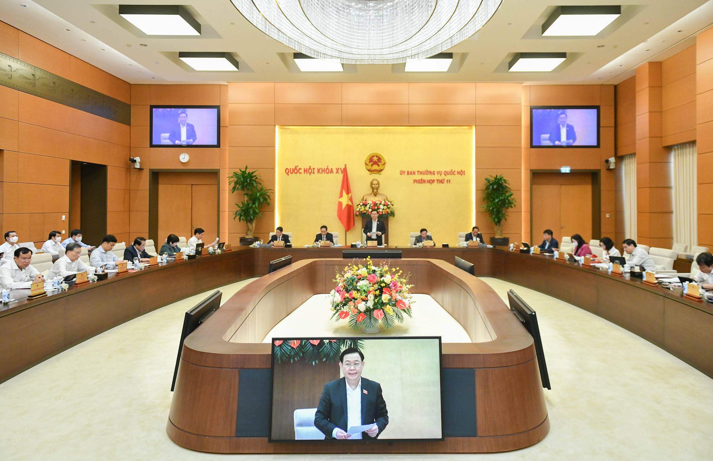 Toàn cảnh phiên họp sáng 11/5  - Ảnh: Quochoi.vn