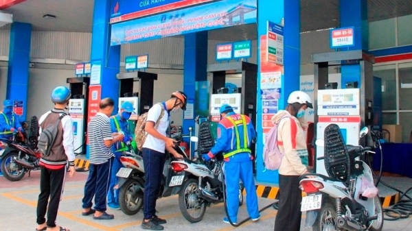 Giá xăng dầu đồng loạt giảm mạnh sau quyết định giảm thuế môi trường