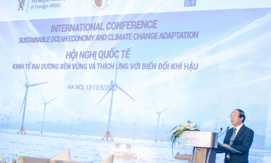 Việt Nam sẽ nỗ lực hợp tác cùng các quốc gia trong giải quyết và ứng phó với các thách thức toàn cầu vì một biển xanh và nền kinh tế bền vững.