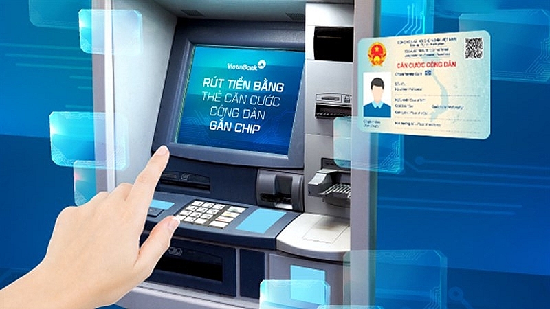 Căn cước công dân được tích hợp thêm chức năng rút tiền tại các ATM