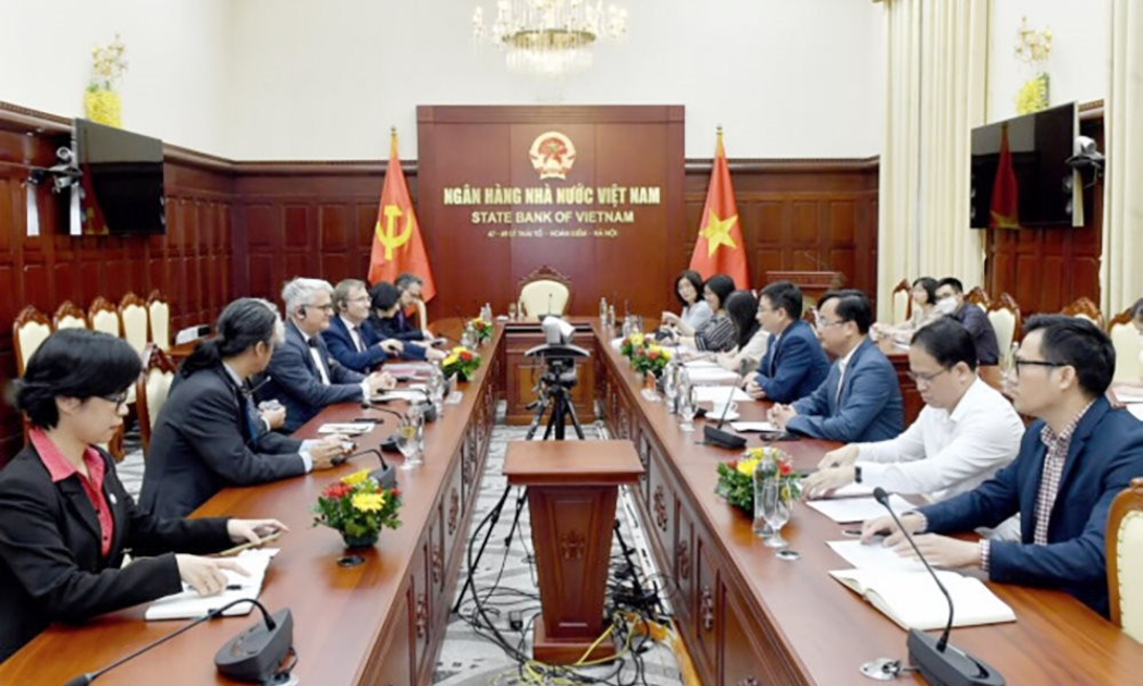 Quang cảnh buổi làm việc