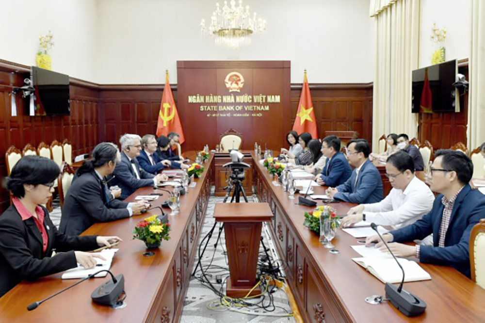  Quang cảnh buổi làm việc