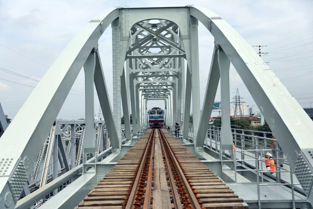 Cầu đường sắt Bình Lợi mới đưa vào khai thác năm 2019. 