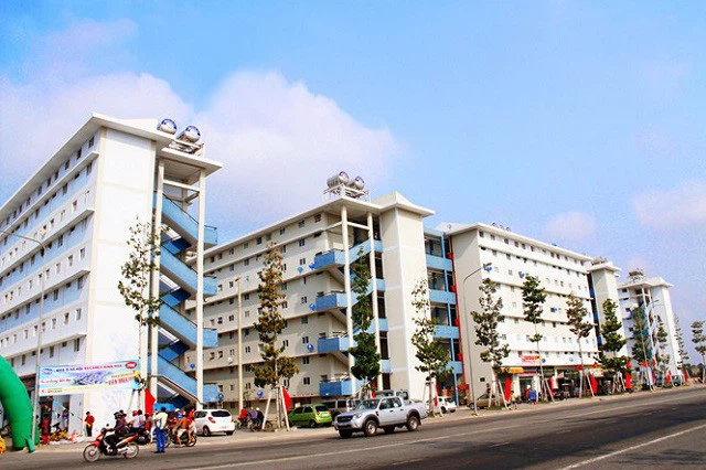 Two social housing projects for Nghe An