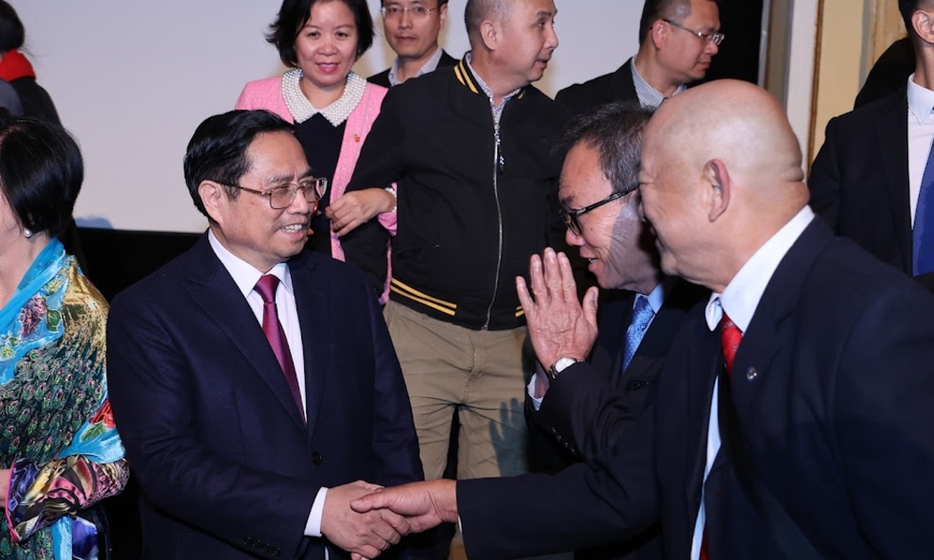 Thủ tướng ghi nhận, đánh giá cao những đóng góp của bà con Việt kiều nói chung và kiều bào tại Mỹ nói riêng vào những thành tựu chung của đất nước, vào quan hệ Việt Nam-Hoa Kỳ - Ảnh: VGP.