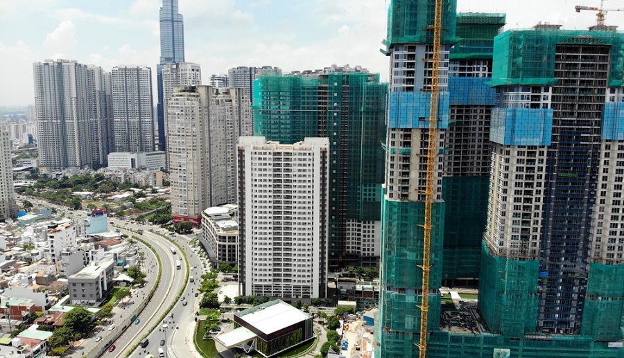 TP.HCM sẽ xiết chặt việc cấp phép xây cao ốc tại các quận nội thành, để "cứu" giao thông.