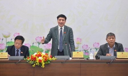 Tổng Thư ký Quốc hội, Chủ nhiệm Văn phòng Quốc hội Bùi Văn Cường phát biểu tại họp báo - Ảnh: Quochoi.vn