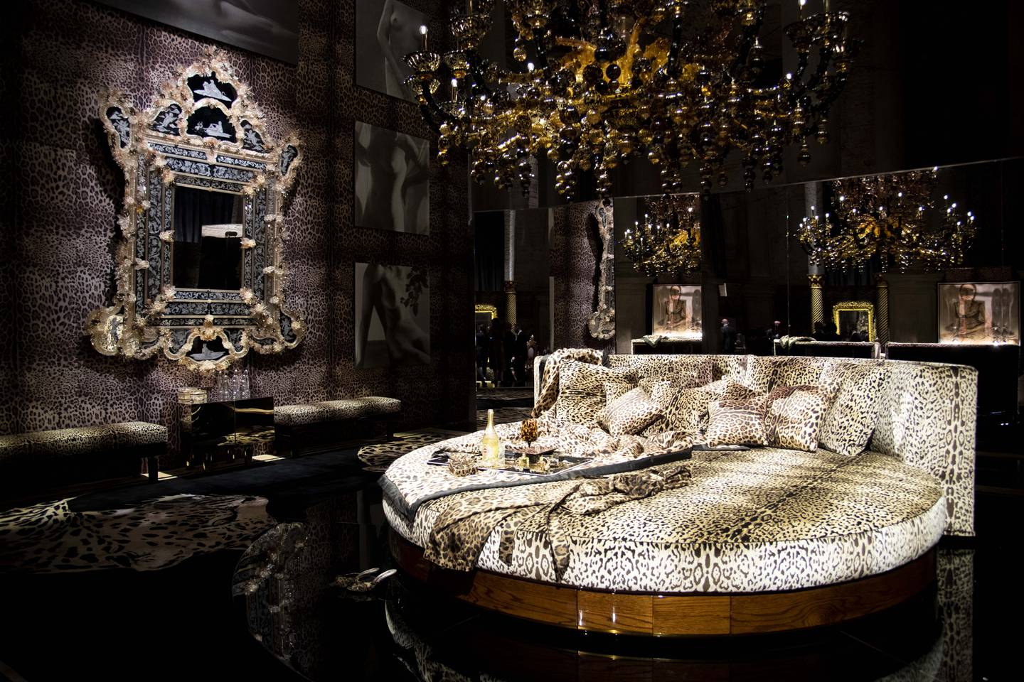 Dolce & Gabbana cho biết trong tương lai họ sẽ tập trung nhiều hơn vào những món đồ gia dụng.