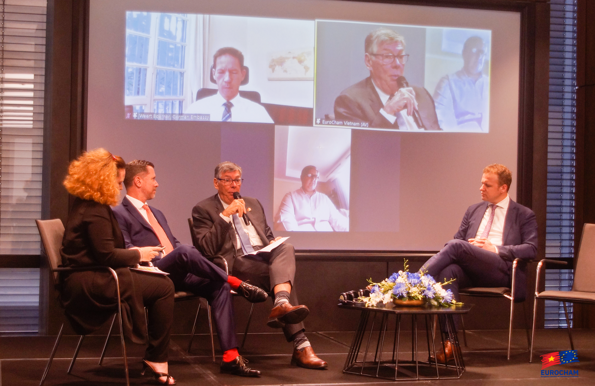 Các diễn giả tại buổi họp báo.