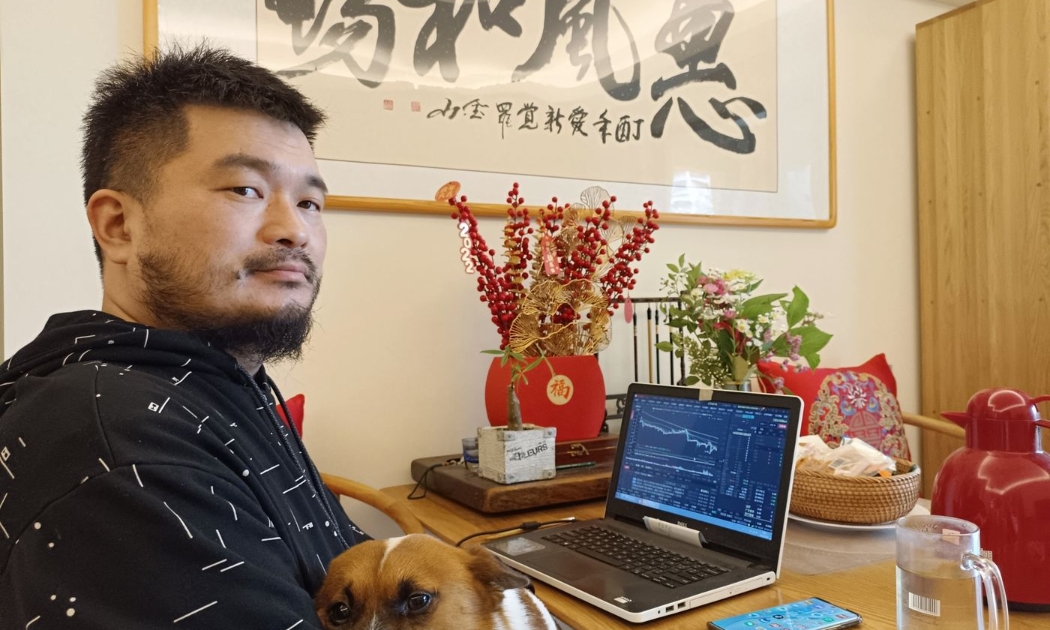 Clawde Yin tại nhà riêng ở Thượng Hải. Với tư cách một nhà đầu tư, ông Yin muốn 