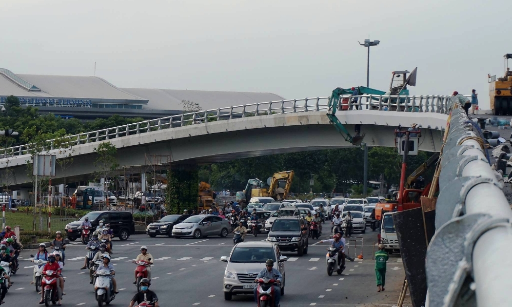Phát triển đô thị quanh sân bay Tân Sơn Nhát không thể bỏ qua quyền lợi của người dân sinh sống trong khu vực.