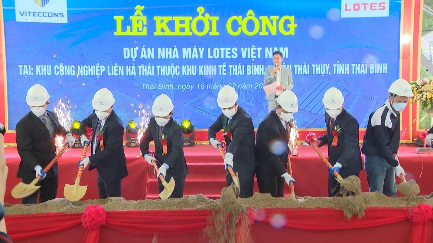 Hàng loạt nhà máy, xí nghiệp lớn tại khu kinh tế Thái Bình được khởi công xây dựng.