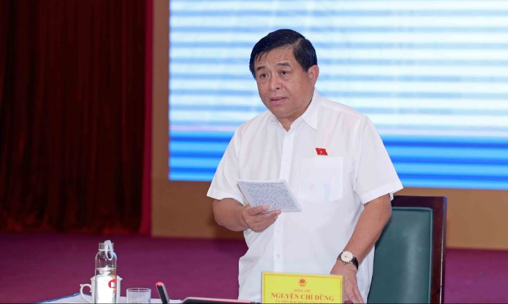 Ông Nguyễn Chí Dũng, Bộ trưởng Bộ Kế hoạch và Đầu tư, Chủ tịch Hội đồng thẩm định quy hoạch tỉnh kết luận Hội nghị.