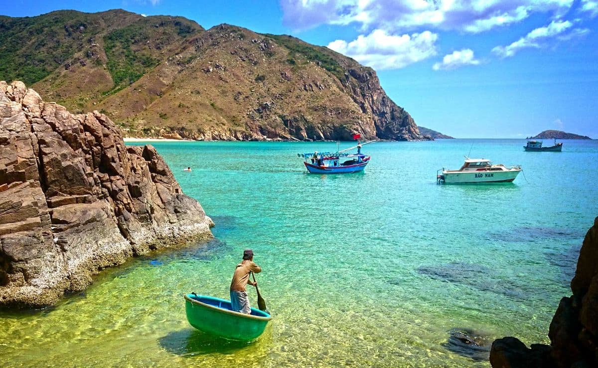 Hiện các sản phẩm được du khách quan tâm nhiều nhất vẫn là chùm tour biển đảo.