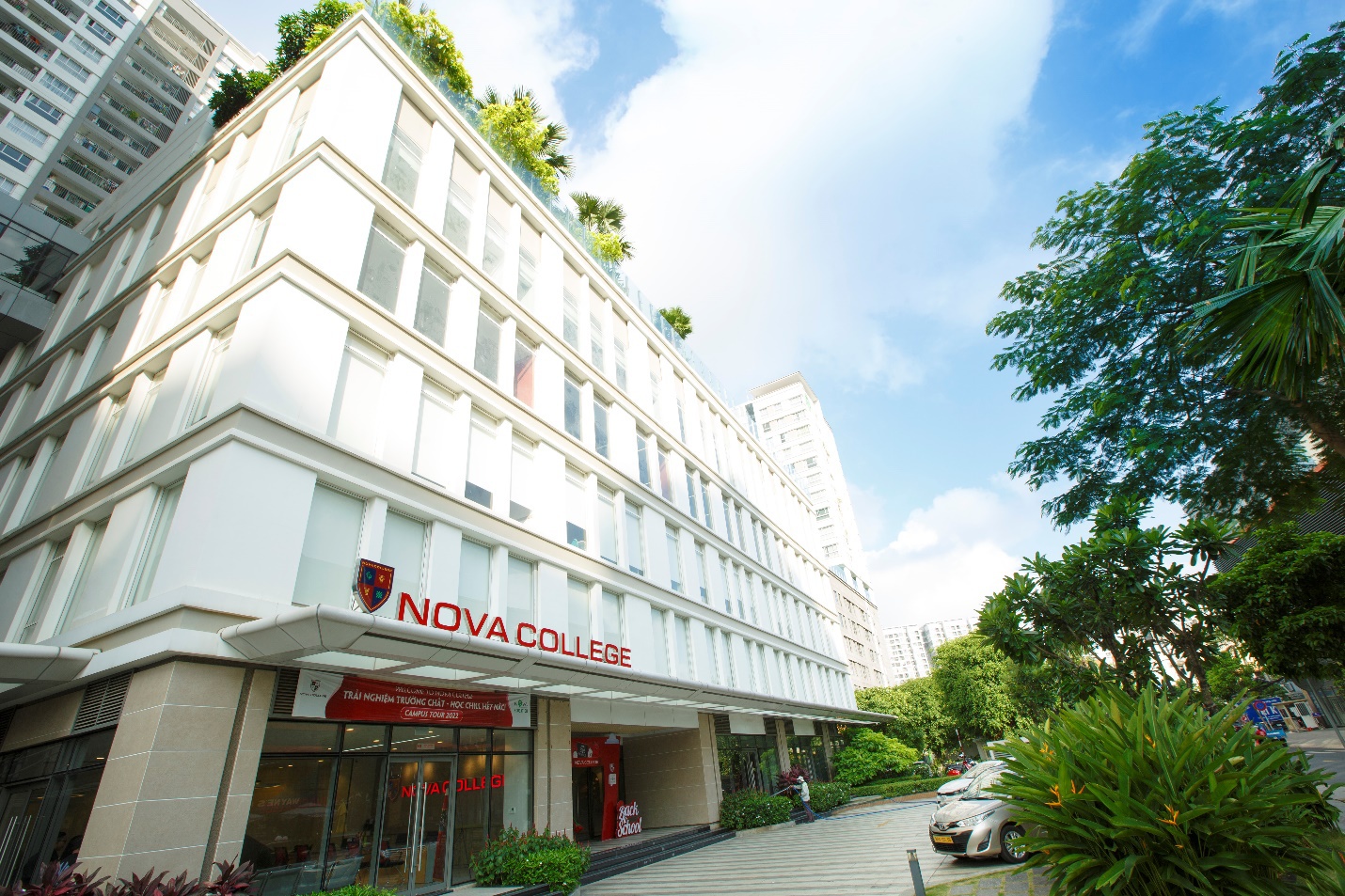 Đến năm 2025, Nova Education dự kiến có hơn 30.000 học sinh, sinh viên. Trong ảnh: Nova College là một thành viên của Nova Service, một trong tám tổng công ty của NovaGroup.