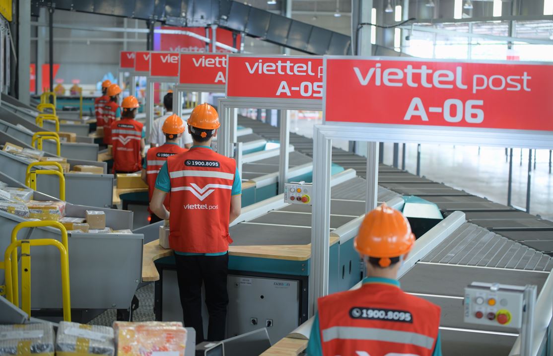 Viettel Post triển khai hệ thống băng chuyền tự động, nâng cao năng suất: Ảnh minh họa.